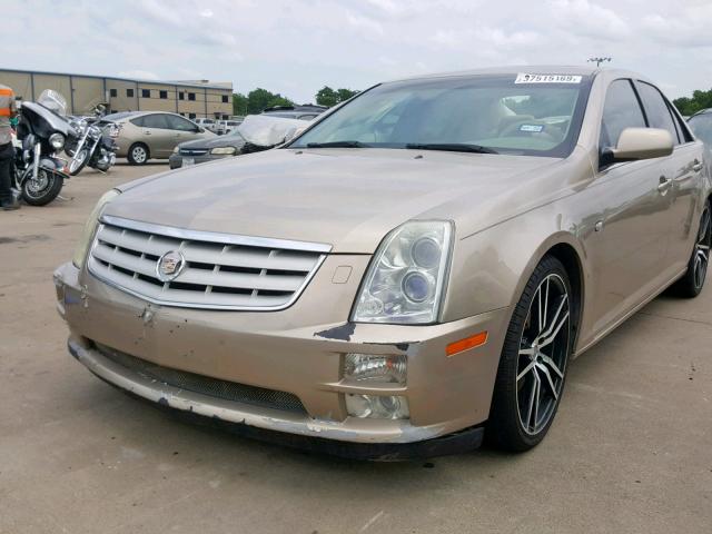1G6DC67A950158342 - 2005 CADILLAC STS GOLD photo 2