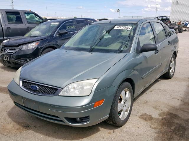 1FAHP34N16W161653 - 2006 FORD FOCUS ZX4 GREEN photo 2