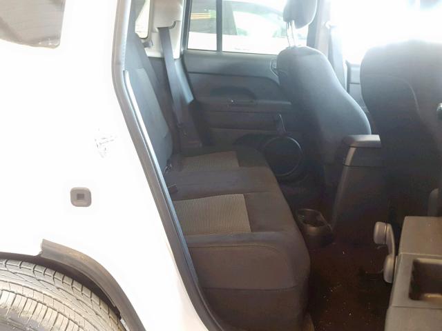 1C4NJCBA5ED718895 - 2014 JEEP COMPASS SP 白色 照片 6