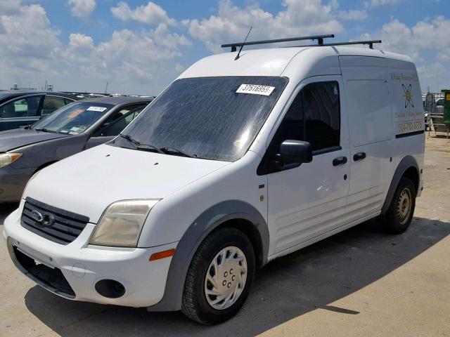 NM0LS7DN2BT061449 - 2011 FORD TRANSIT CO WHITE photo 2