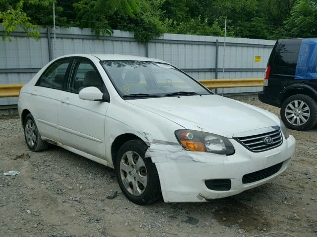 KNAFE222695623819 - 2009 KIA SPECTRA EX WHITE photo 1