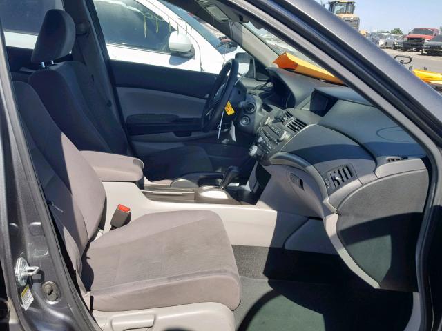 1HGCP2F43BA097885 - 2011 HONDA ACCORD LXP SILVER photo 5