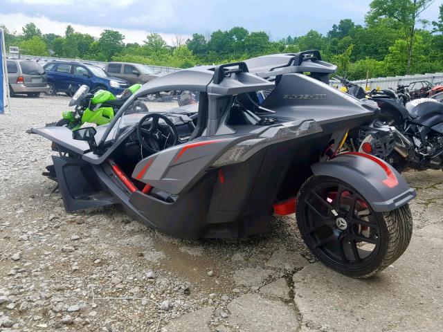 57XAAPFA9J8129150 - 2018 POLARIS SLINGSHOT CHARCOAL photo 3
