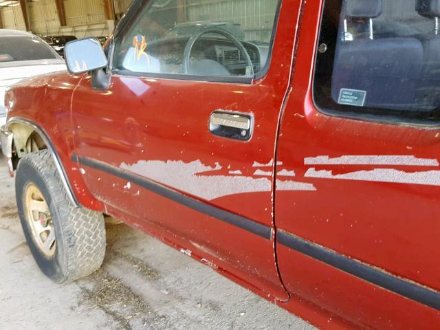 4TAVN13D3PZ140993 - 1993 TOYOTA PICKUP 1/2 RED photo 10