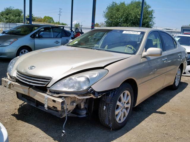 JTHBF30G820084995 - 2002 LEXUS ES 300 GOLD photo 2