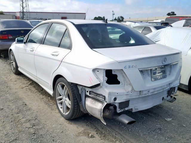 WDDGF4HB7DR248960 - 2013 MERCEDES-BENZ C 250 WHITE photo 3