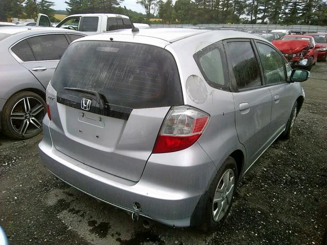 JHMGE8H32DC000596 - 2013 HONDA FIT SILVER photo 4