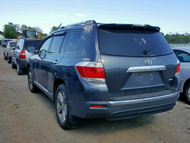 5TDDK3EH0CS129773 - 2012 TOYOTA HIGHLANDER GRAY photo 3