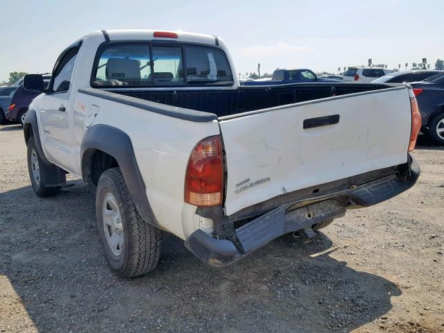 5TEPX42N55Z060714 - 2005 TOYOTA TACOMA WHITE photo 3