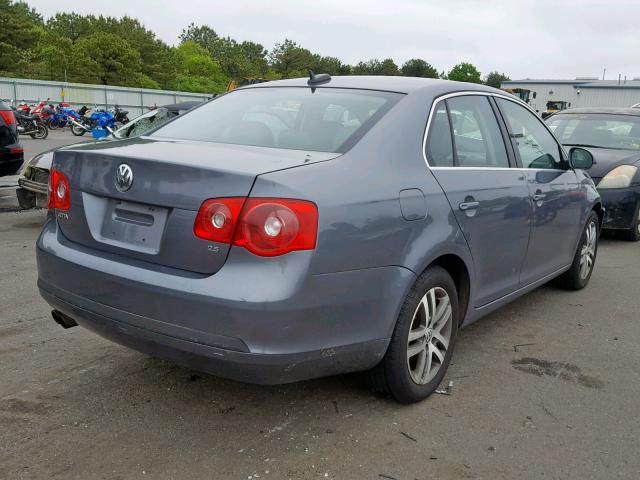 3VWSG71K56M795207 - 2006 VOLKSWAGEN JETTA 2.5 GRAY photo 4