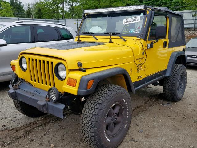 1J4FA49S1YP798864 - 2000 JEEP WRANGLER / YELLOW photo 2