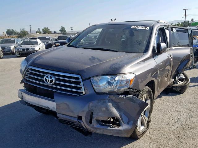 JTEDS43A882043245 - 2008 TOYOTA HIGHLANDER CHARCOAL photo 2