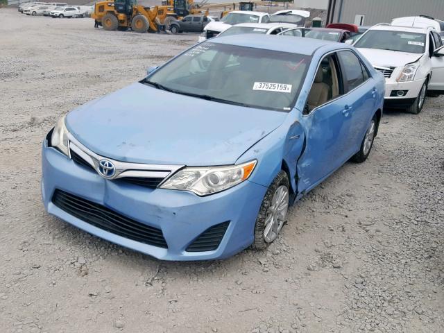 4T1BD1FK7CU024476 - 2012 TOYOTA CAMRY HYBR BLUE photo 2