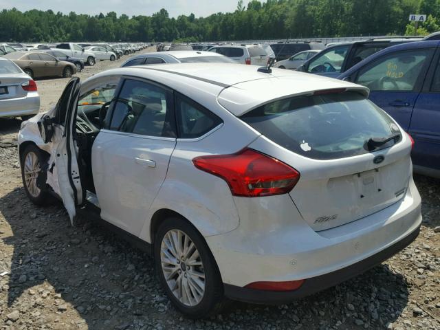 1FADP3N21FL259733 - 2015 FORD FOCUS TITA WHITE photo 3