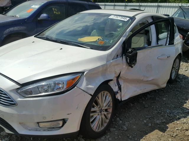 1FADP3N21FL259733 - 2015 FORD FOCUS TITA WHITE photo 9