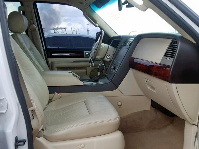 5LMFU27R43LJ12200 - 2003 LINCOLN NAVIGATOR Blanc photo 5