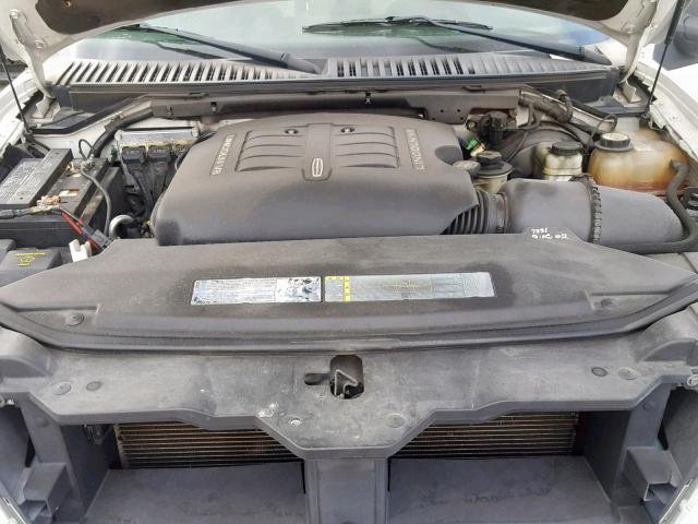 5LMFU27R43LJ12200 - 2003 LINCOLN NAVIGATOR Blanc photo 7