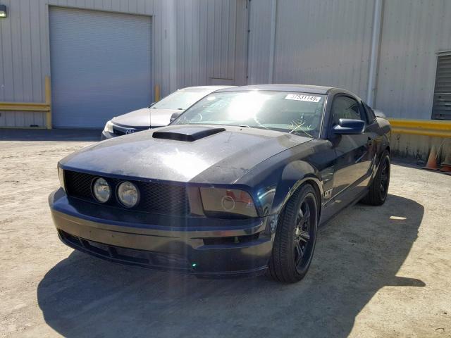 1ZVHT82H275350784 - 2007 FORD MUSTANG GT BLACK photo 2