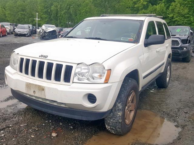 1J8GR48K57C506376 - 2007 JEEP GRAND CHER WHITE photo 2