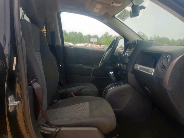1C4NJCBA7GD560644 - 2016 JEEP COMPASS SP შავი ფოტო 5