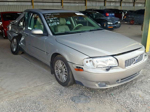 YV1TS92D541362234 - 2004 VOLVO S80 GOLD photo 1