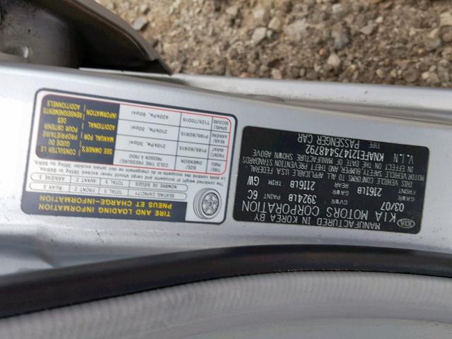 KNAFE121475448792 - 2007 KIA SPECTRA EX SILVER photo 10