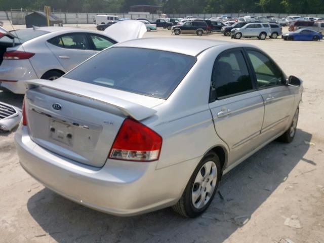 KNAFE221395598482 - 2009 KIA SPECTRA EX SILVER photo 4