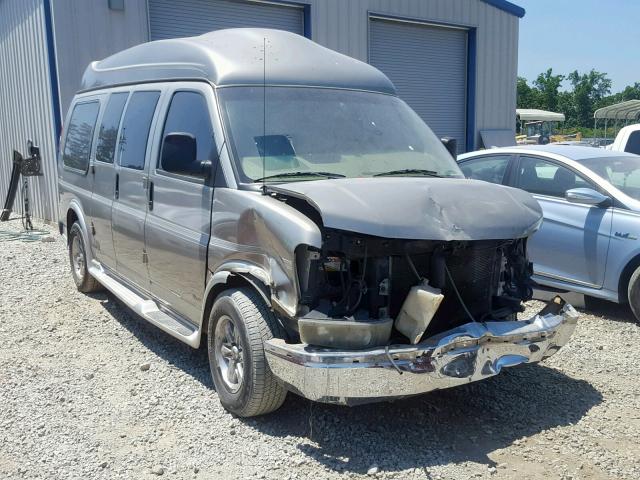 1GDFG15T131101900 - 2003 GMC SAVANA RV GOLD photo 1