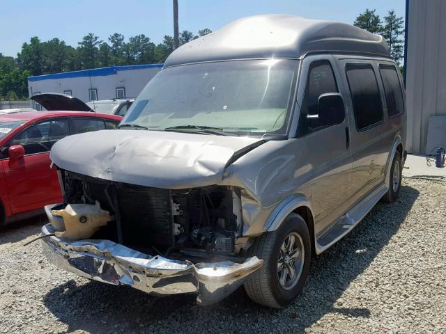 1GDFG15T131101900 - 2003 GMC SAVANA RV GOLD photo 2