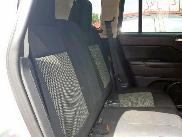 1J4NT4FB5AD541112 - 2010 JEEP COMPASS SP ვერცხლისფერი ფოტო 6