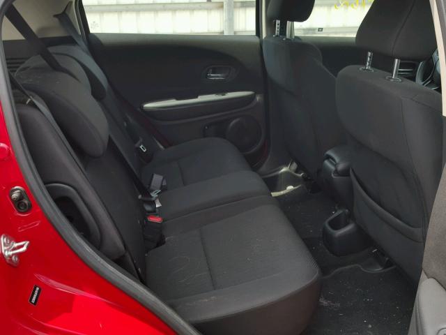 3CZRU5H3XJG701160 - 2018 HONDA HR-V LX RED photo 6