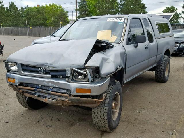 4TAVN13D4RZ268873 - 1994 TOYOTA PICKUP 1/2 GRAY photo 2