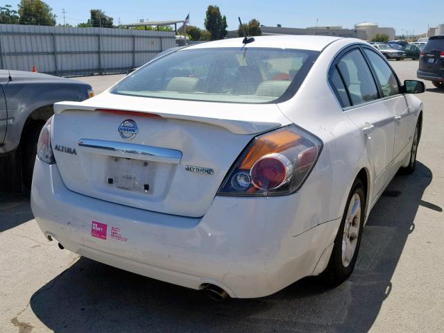 1N4CL21EX8C231501 - 2008 NISSAN ALTIMA HYB WHITE photo 4