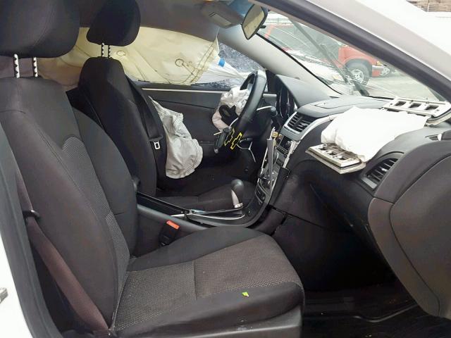 1G1ZC5EB3AF284513 - 2010 CHEVROLET MALIBU 1LT 白色 照片 5