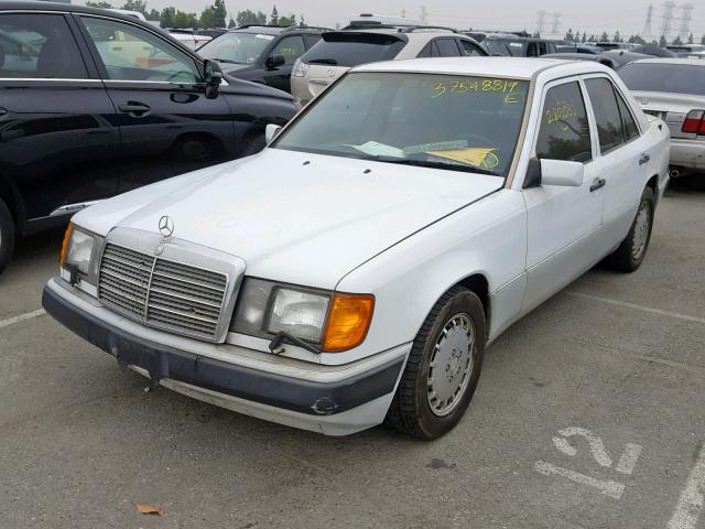 WDBEA30D9MB440220 - 1991 MERCEDES-BENZ 300 E WHITE photo 2