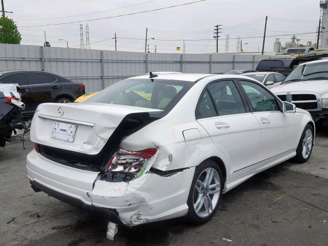 WDDGF4HB4EA899382 - 2014 MERCEDES-BENZ C 250 WHITE photo 4