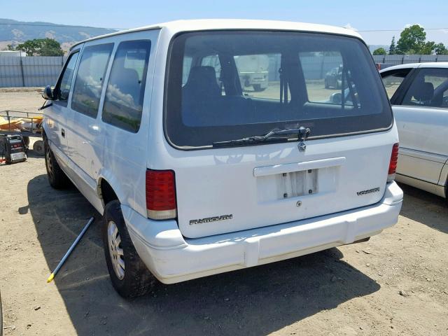 2P4GH2539RR616557 - 1994 PLYMOUTH VOYAGER WHITE photo 3