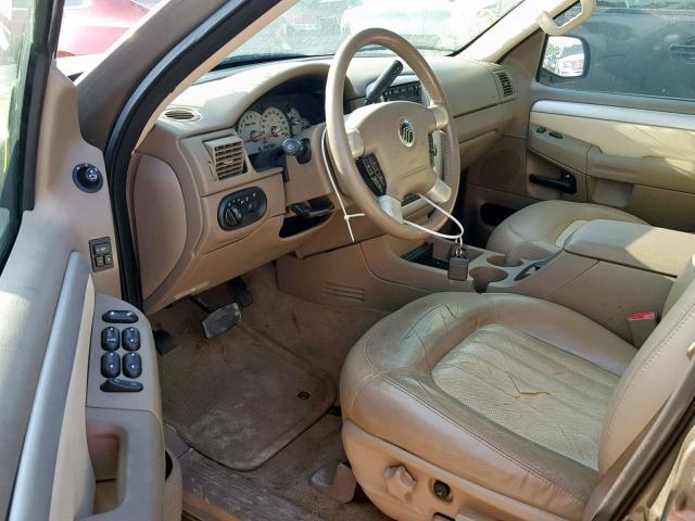 4M2ZU86W32ZJ31549 - 2002 MERCURY MOUNTAINEE BROWN photo 9