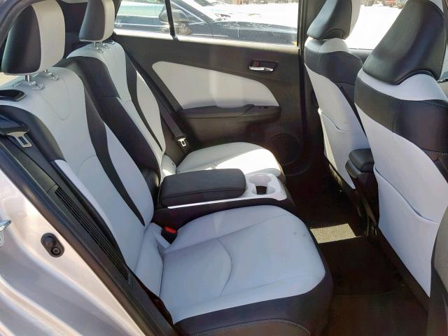 JTDKARFP7H3016527 - 2017 TOYOTA PRIUS PRIM 石墨色 照片 6