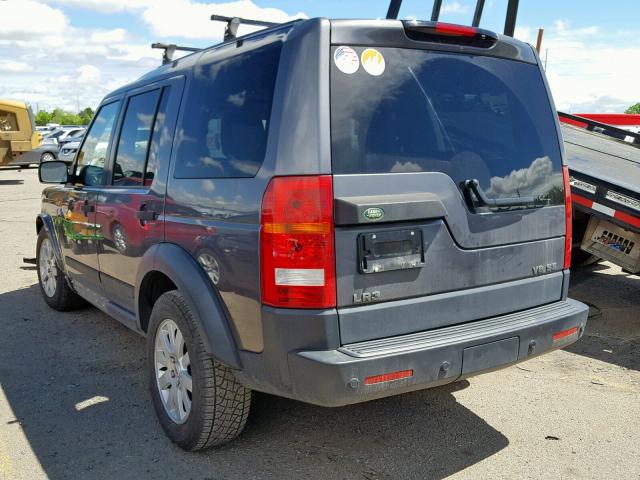 SALAD25405A320462 - 2005 LAND ROVER LR3 SE GRAY photo 3