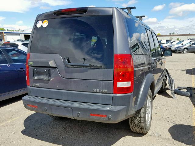 SALAD25405A320462 - 2005 LAND ROVER LR3 SE GRAY photo 4