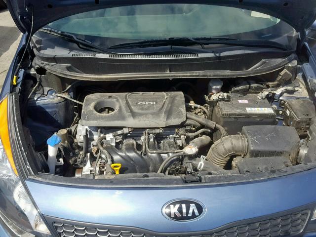 KNADM5A35G6640057 - 2016 KIA RIO LX BLUE photo 7