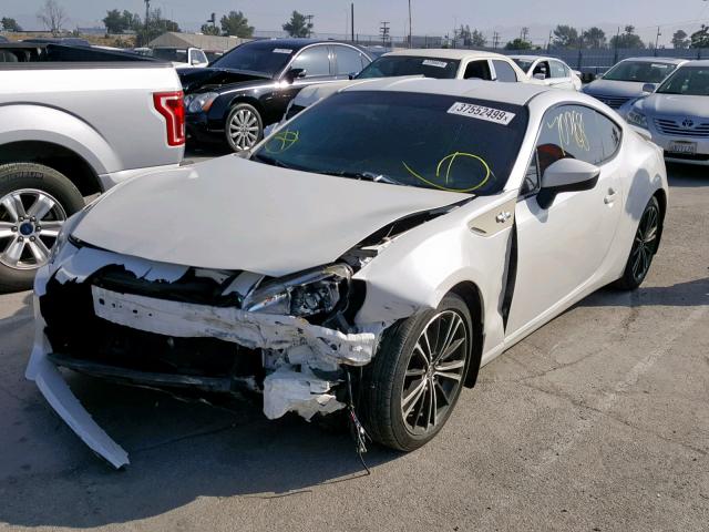 JF1ZNAA18D1726555 - 2013 TOYOTA SCION FR-S WHITE photo 2