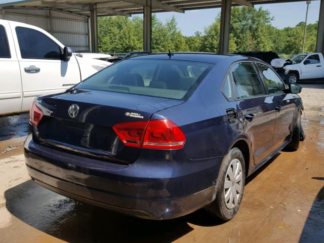 1VWAP7A37DC055015 - 2013 VOLKSWAGEN PASSAT S BLUE photo 4