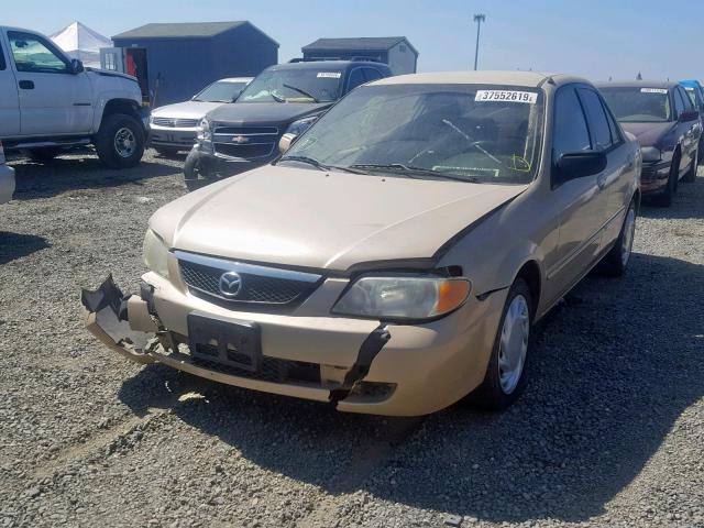 JM1BJ225321577256 - 2002 MAZDA PROTEGE DX GOLD photo 2