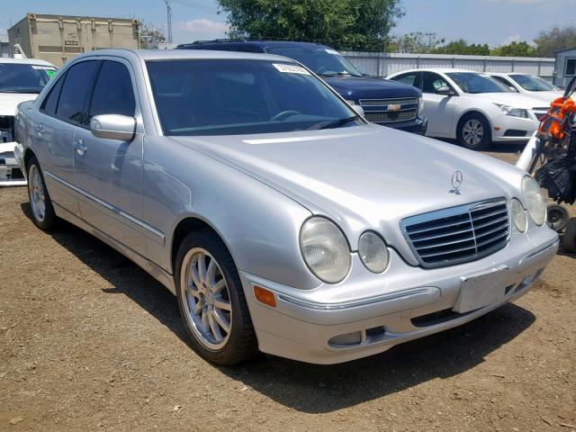 WDBJF65JX2B433239 - 2002 MERCEDES-BENZ E 320 SILVER photo 1