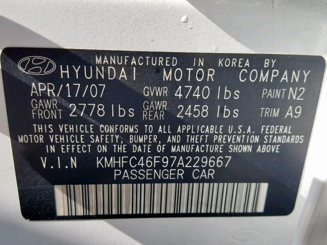 KMHFC46F97A229667 - 2007 HYUNDAI AZERA SE WHITE photo 10