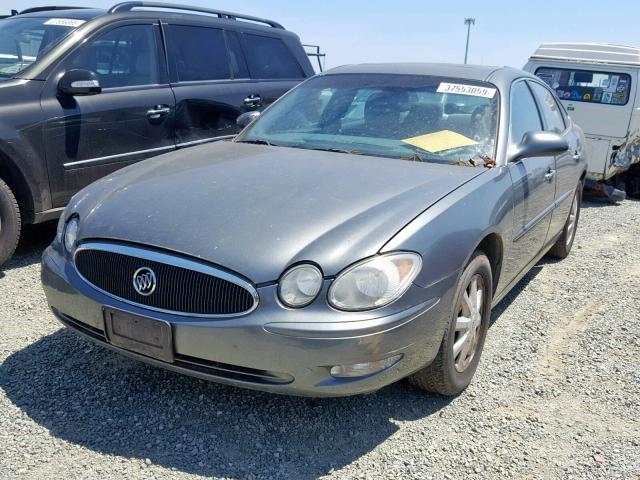 2G4WD532151281354 - 2005 BUICK LACROSSE C GRAY photo 2