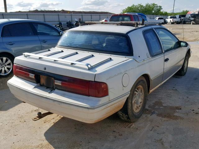 1MEPM6046NH613238 - 1992 MERCURY COUGAR LS WHITE photo 4