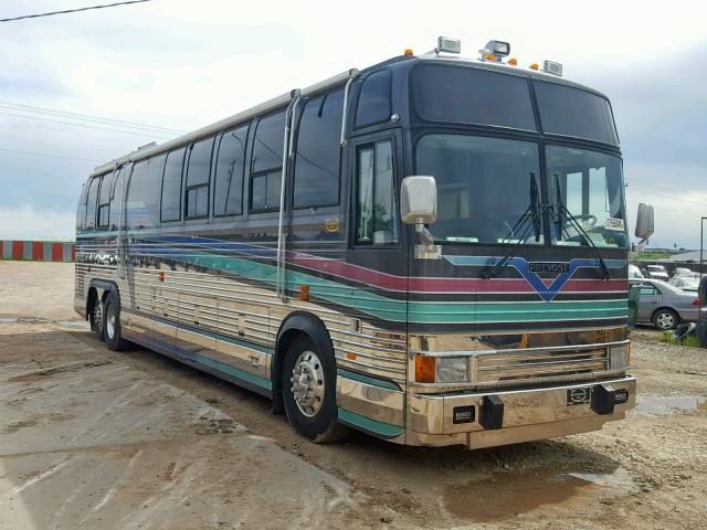 2P9M33402N1001477 - 1992 PREVOST BUS SILVER photo 1